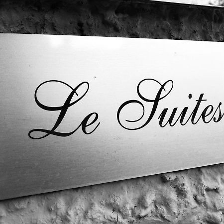 نيغرار Le Suites - Di Fronte Ospedale Sacro Cuore المظهر الخارجي الصورة